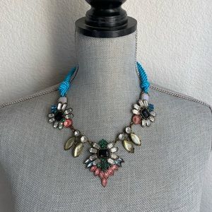 Pretty statement necklace